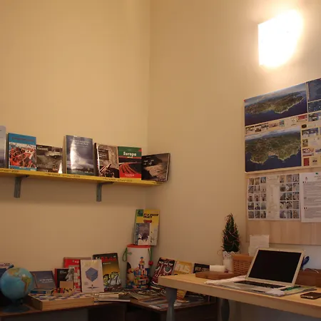 赛尔奈亚42号住宿加早餐旅馆